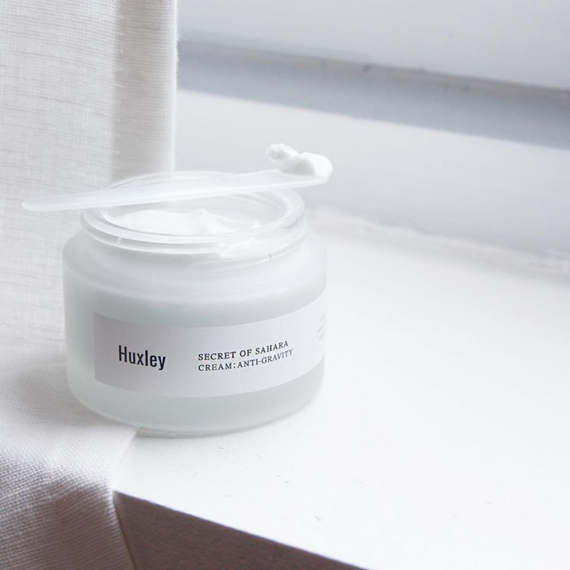 Korean skincare products for mature skin type. Defy signs of aging, improve wrinkles and fine lines, improve skin elasticity, reverse signs of aging, nourish and deep moisturize the skin with the Huxley secret of sahara anti-gravity cream
